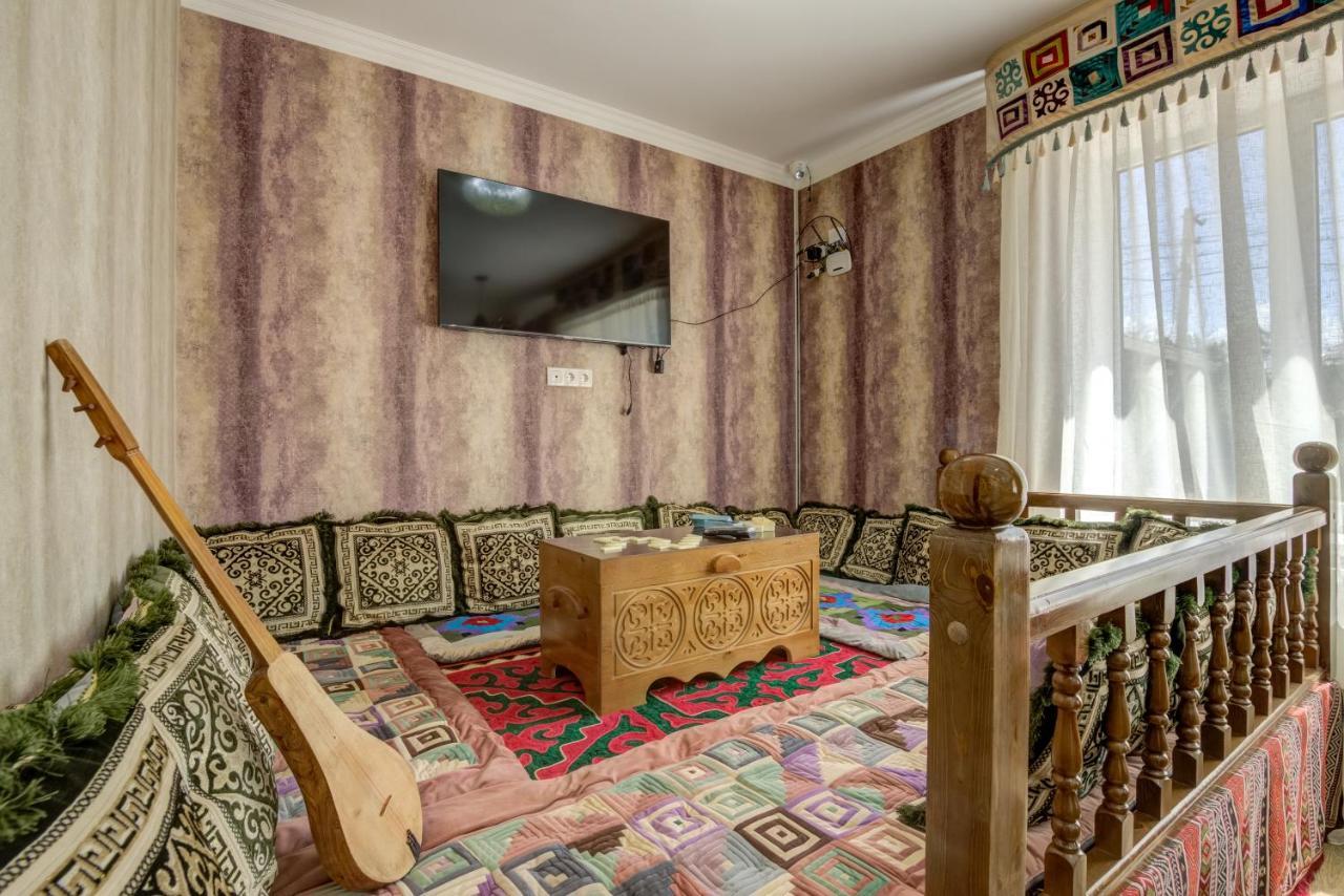 Ordo Hotel Karakol Exterior photo